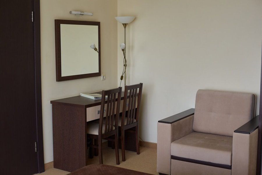 Номер «Семейный двухкомнатный с балконом» — «Актёр» — фото 3
